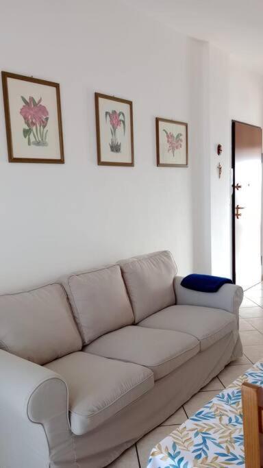Comodo Bilocale A Brandizzo Exteriér fotografie